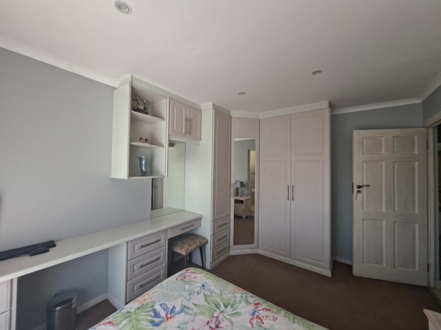 6 Bedroom Property for Sale in Da Nova Western Cape